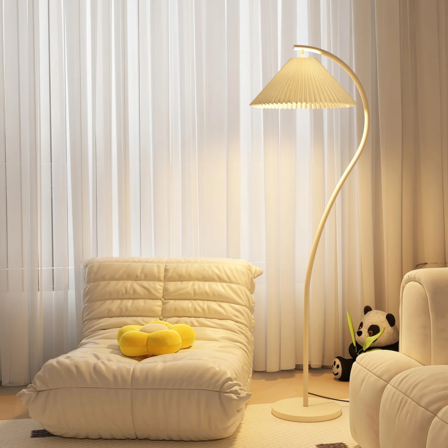 Crescini_Pleated_Floor_Lamp_10