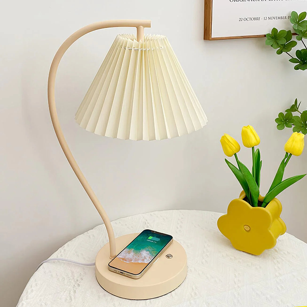 Crescini_Pleated_Table_Lamp_18