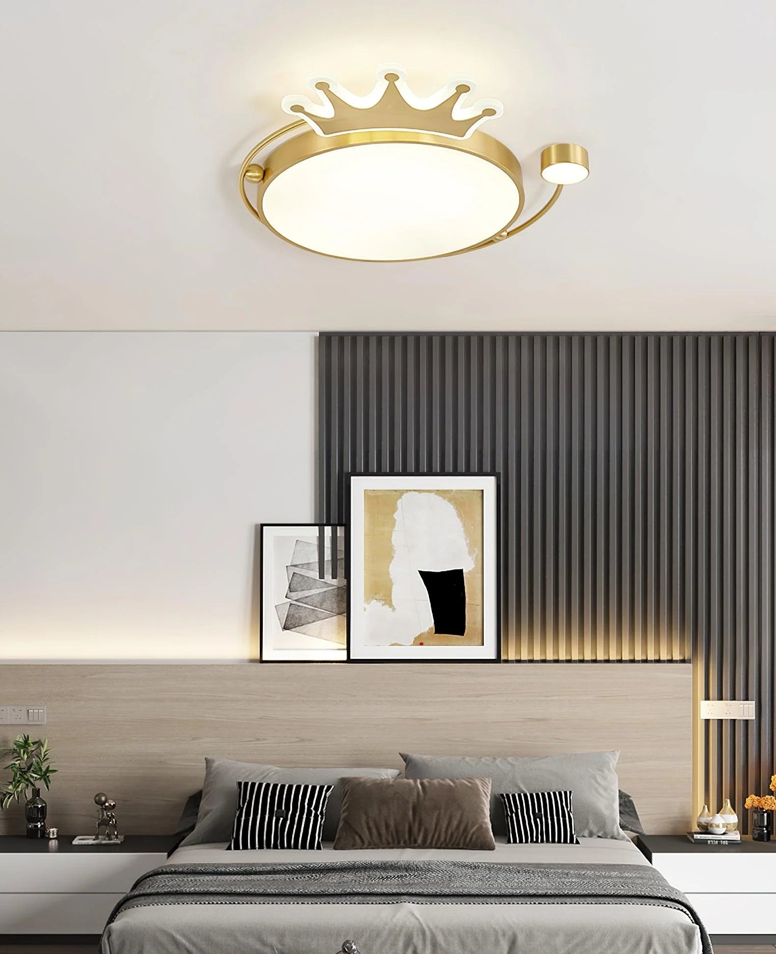 Crown_Ceiling_Light_10