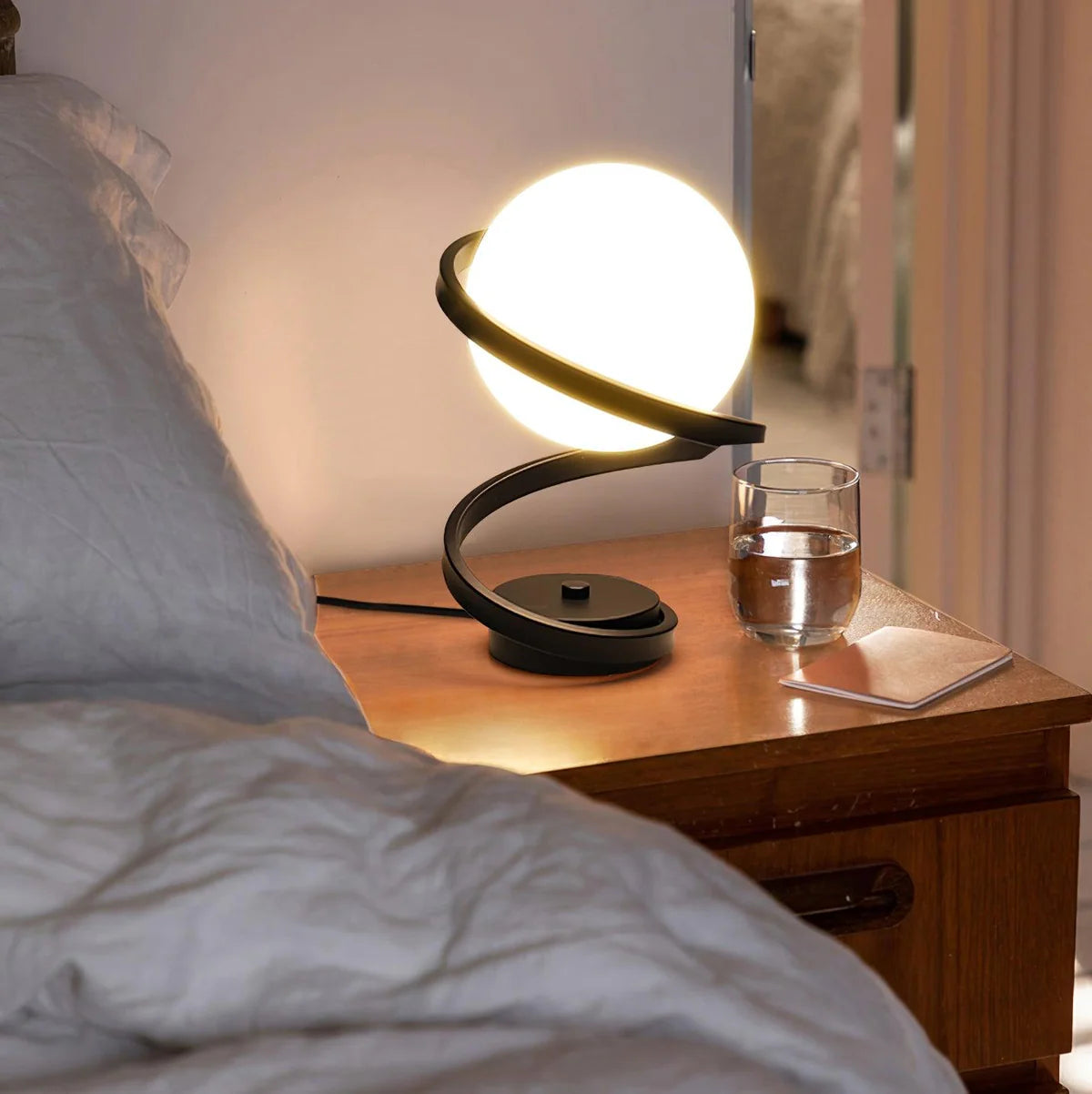 Curve_Table_Lamp_15