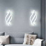 Curved_Spiral_Wall_Lamp_8