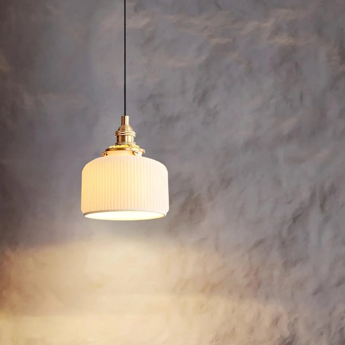 Dilworth_Pendant_Lamp_10