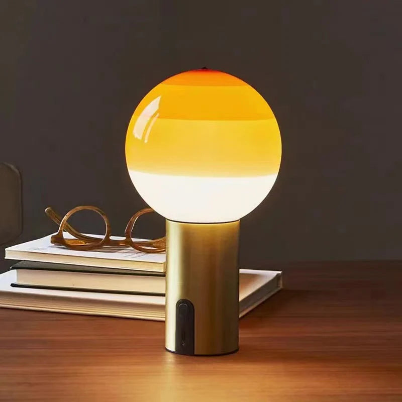 Dipping_Table_Lamp_17