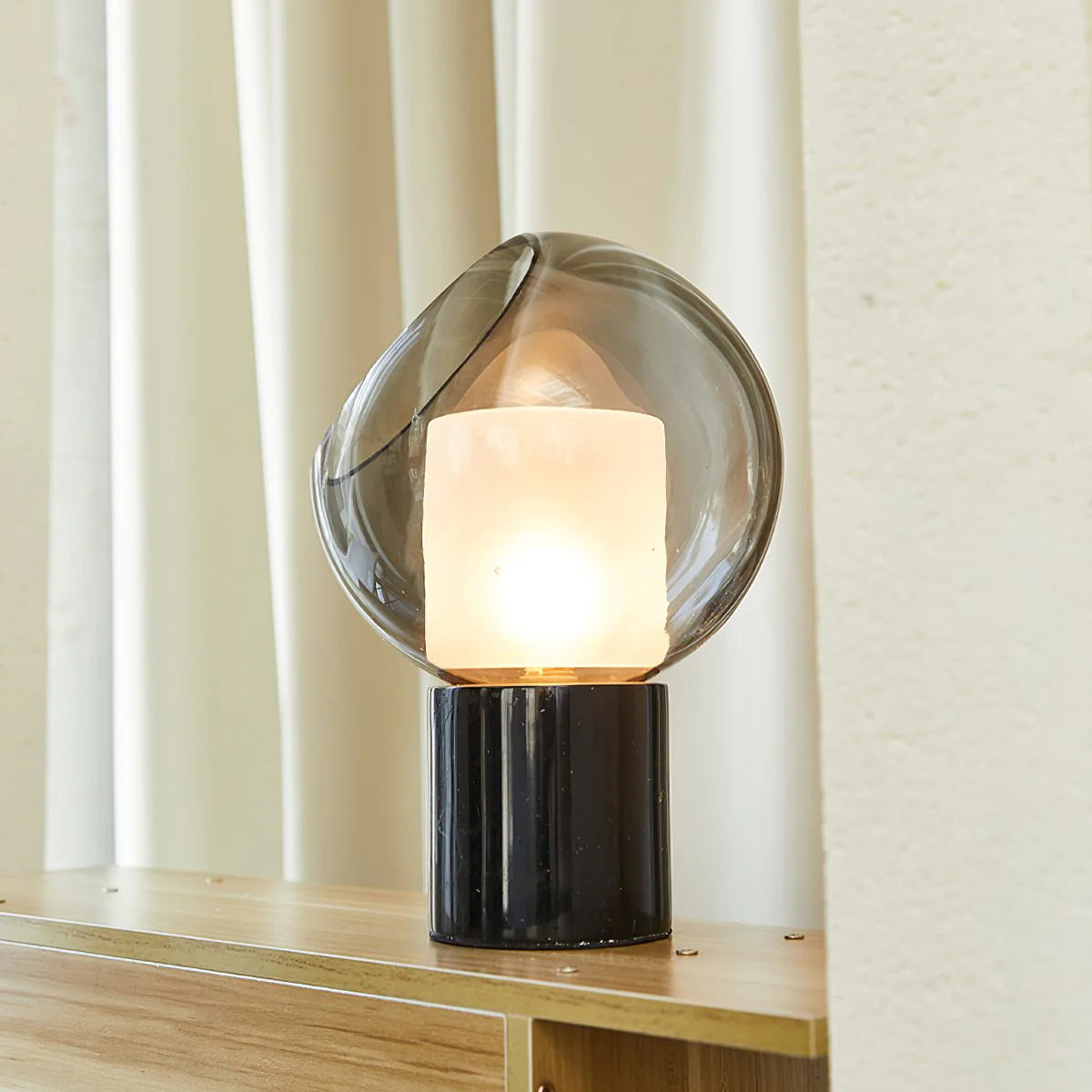 Dome_Evedal_Table_Lamp_4