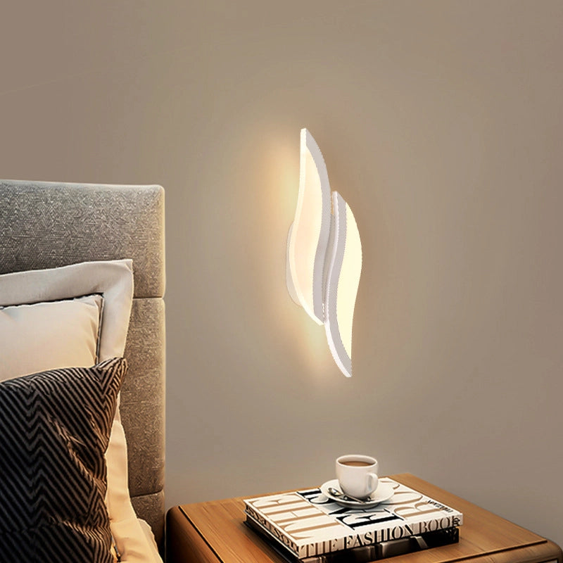 Double-Tail Wall Lamp 3