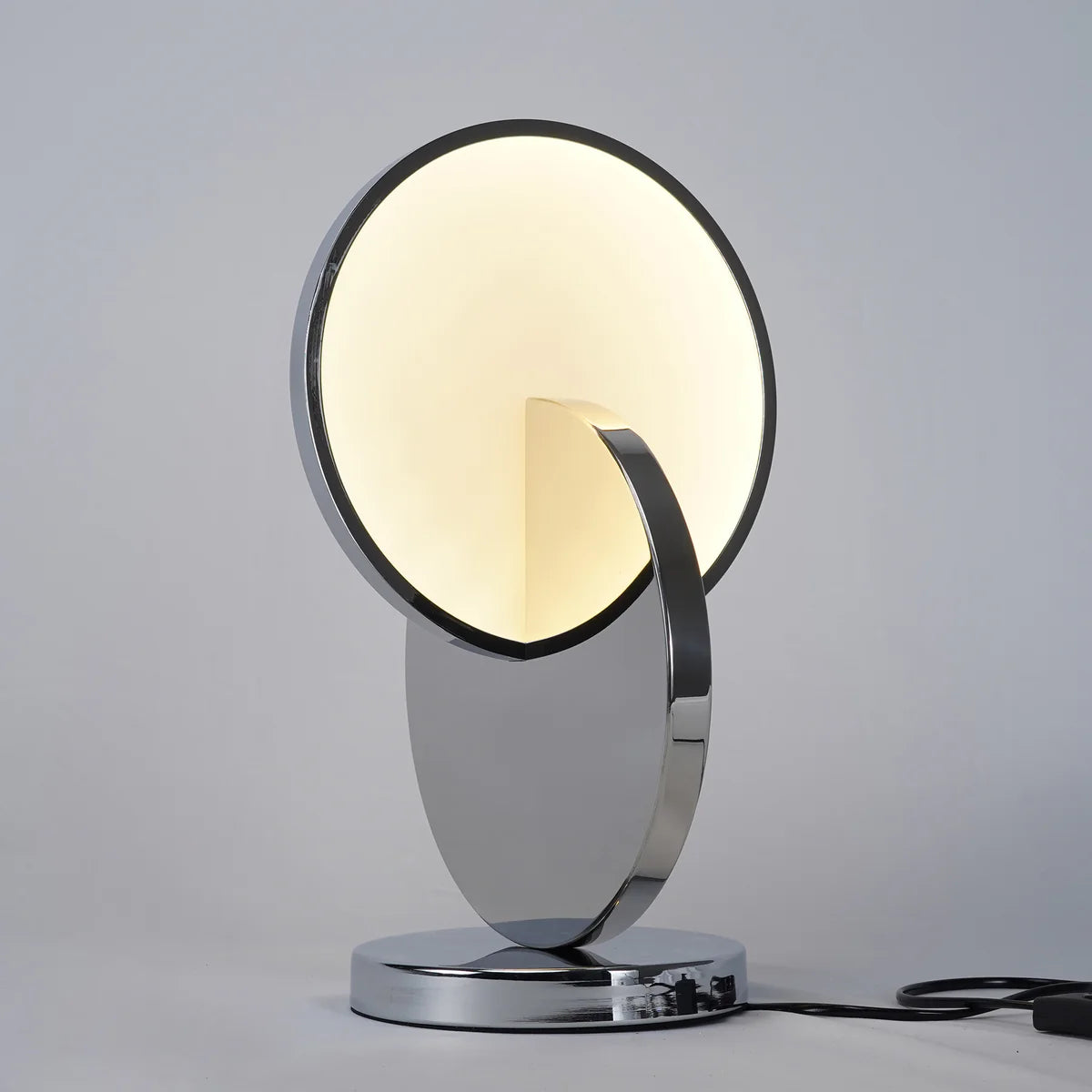 Eclipse_Table_Lamp_13