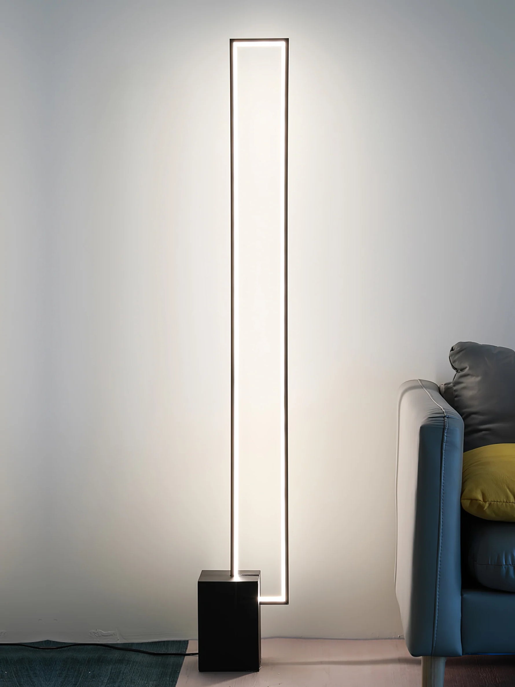 Edge Floor Lamp 49