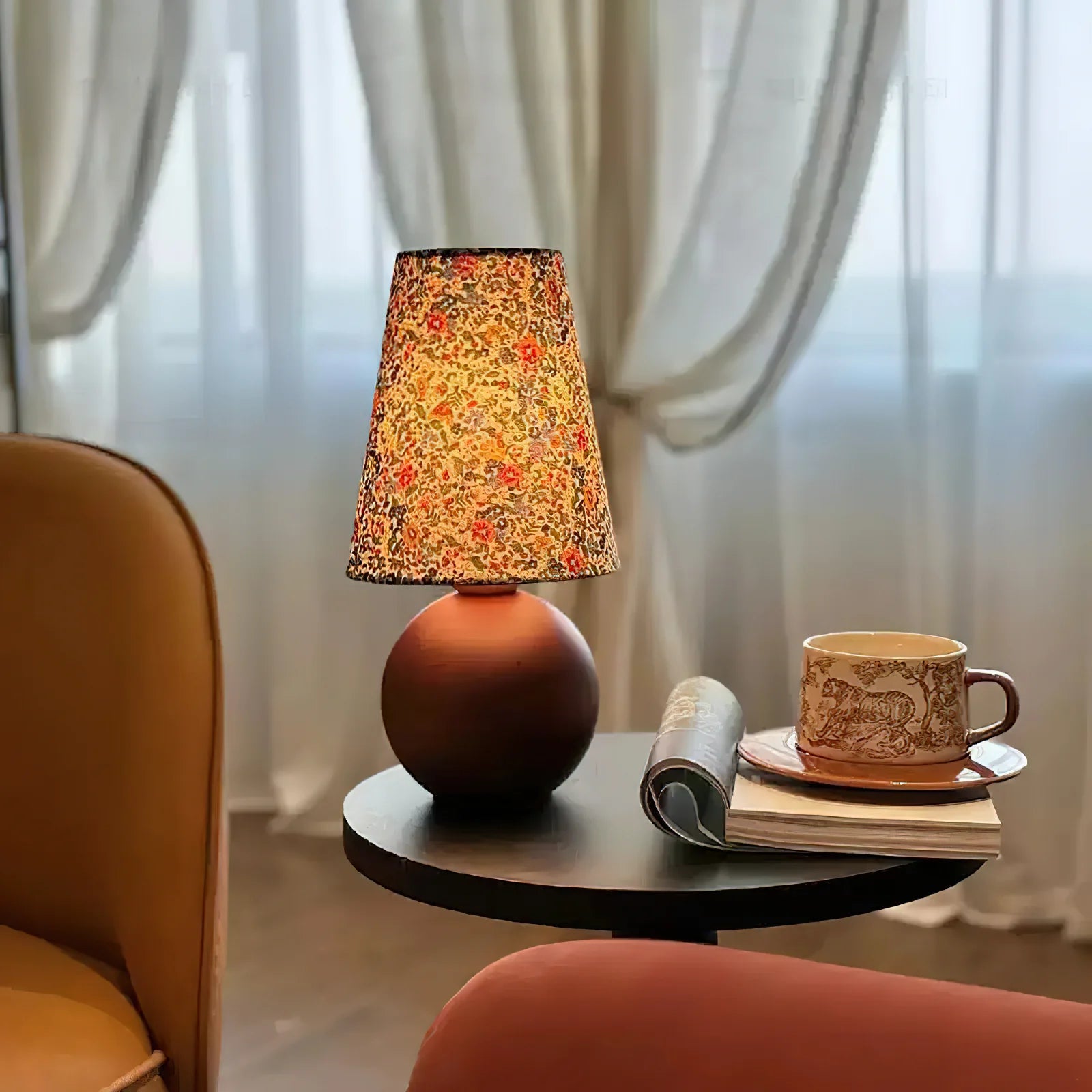 Elara_Floral_Table_Lamp_24