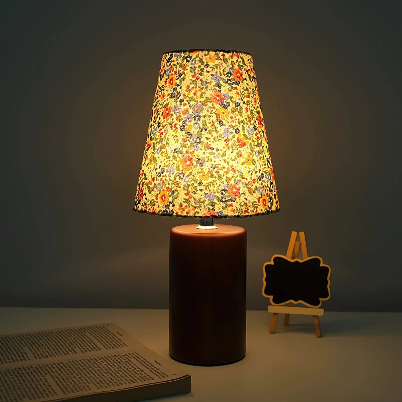 Elara_Floral_Table_Lamp_6