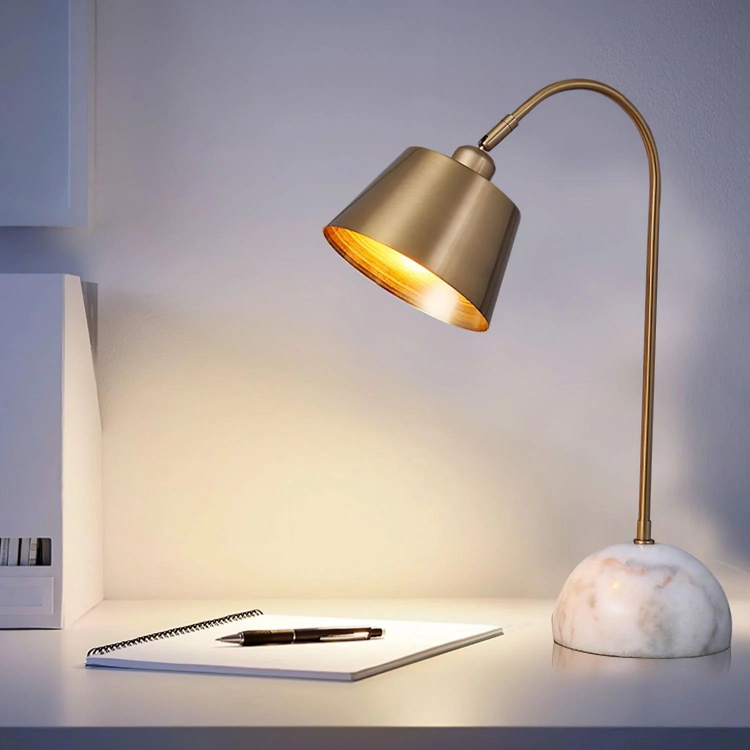 Elegant Table Lamp 21