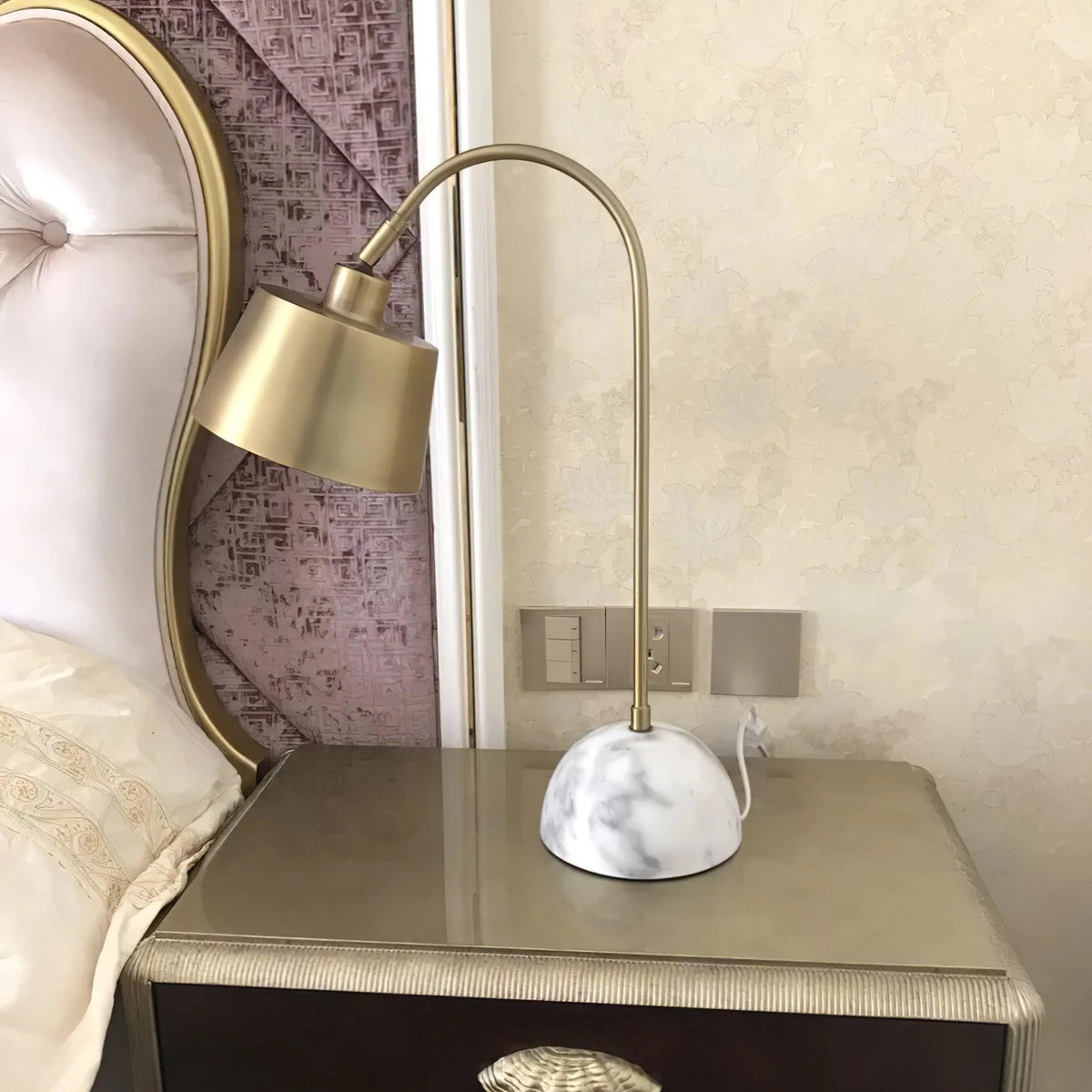 Elegant Table Lamp 22