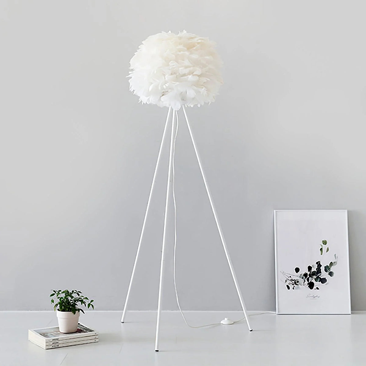 Eos Feather Triangle Floor Lamp 19