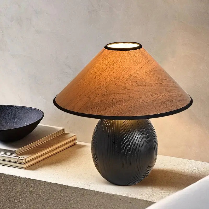 Esko_Table_Lamp_2