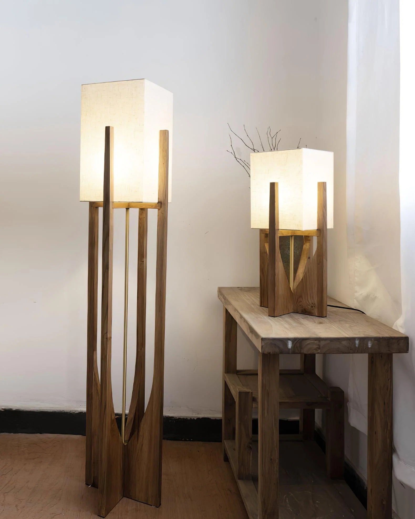 Fairbanks_Floor_Lamp_18