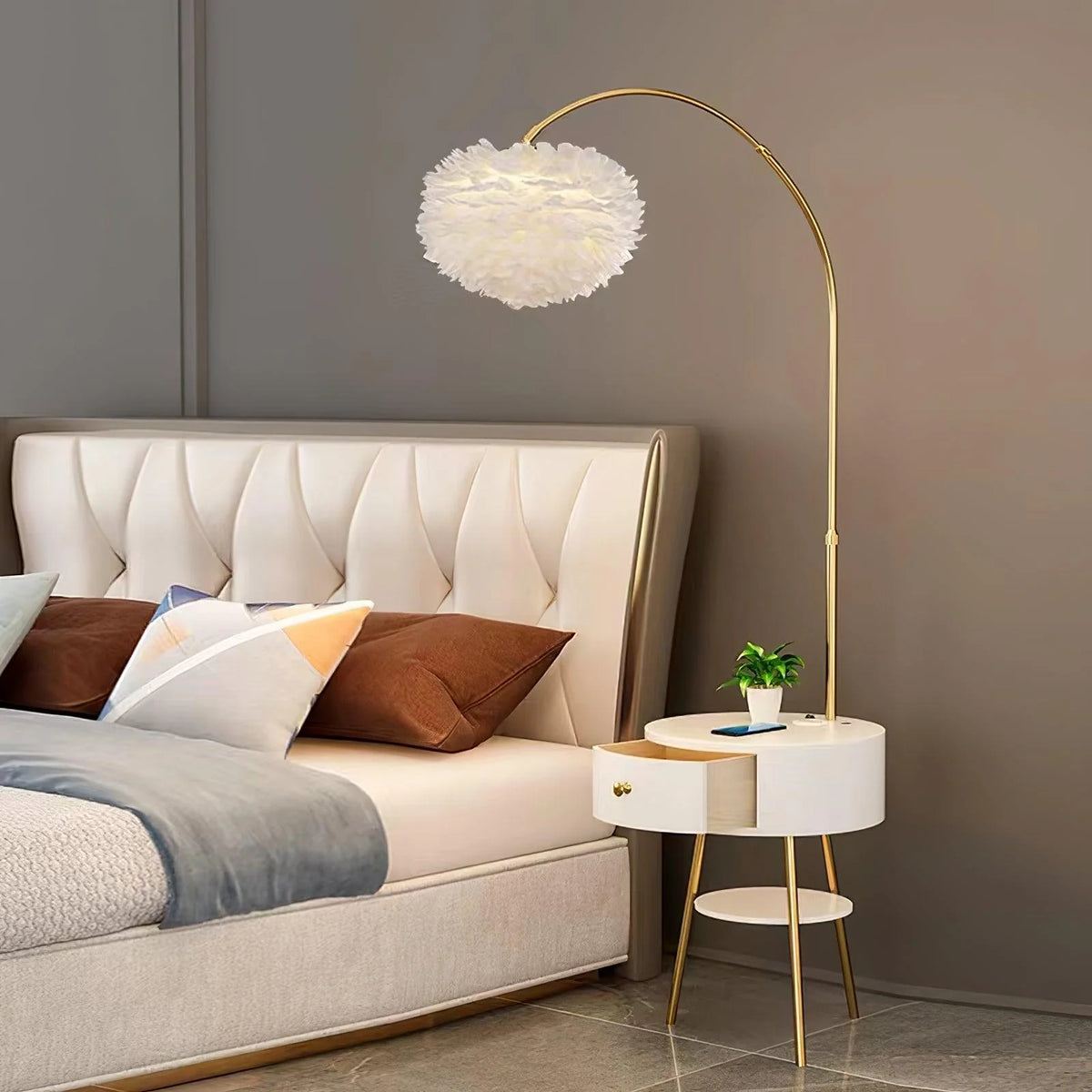 Feather_Drawer_Floor_Lamp_2