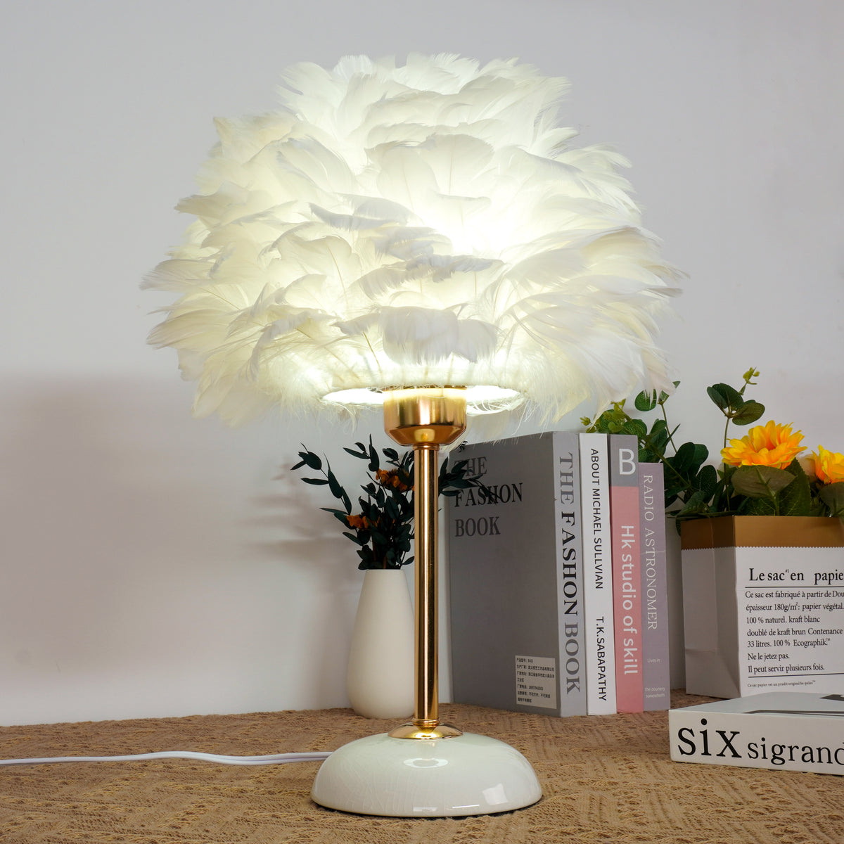 Feather_Table_Lamp_17