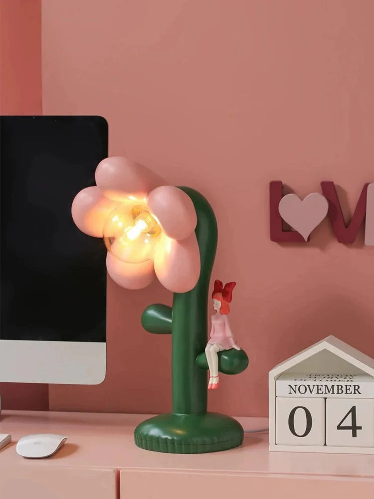 Flower_Creative_Table_Lamp_12