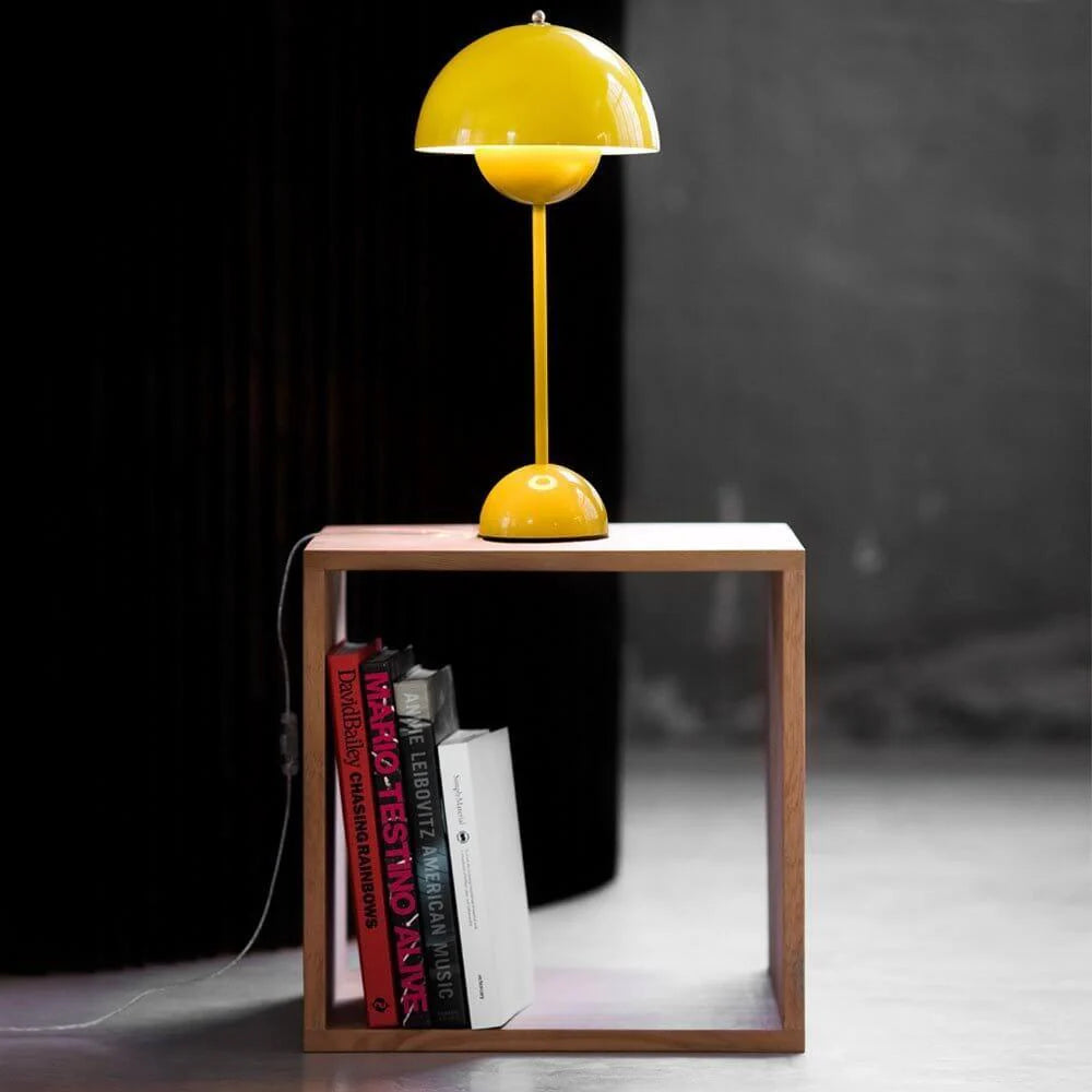 Flowerpot_VP3_Table_Lamp_25