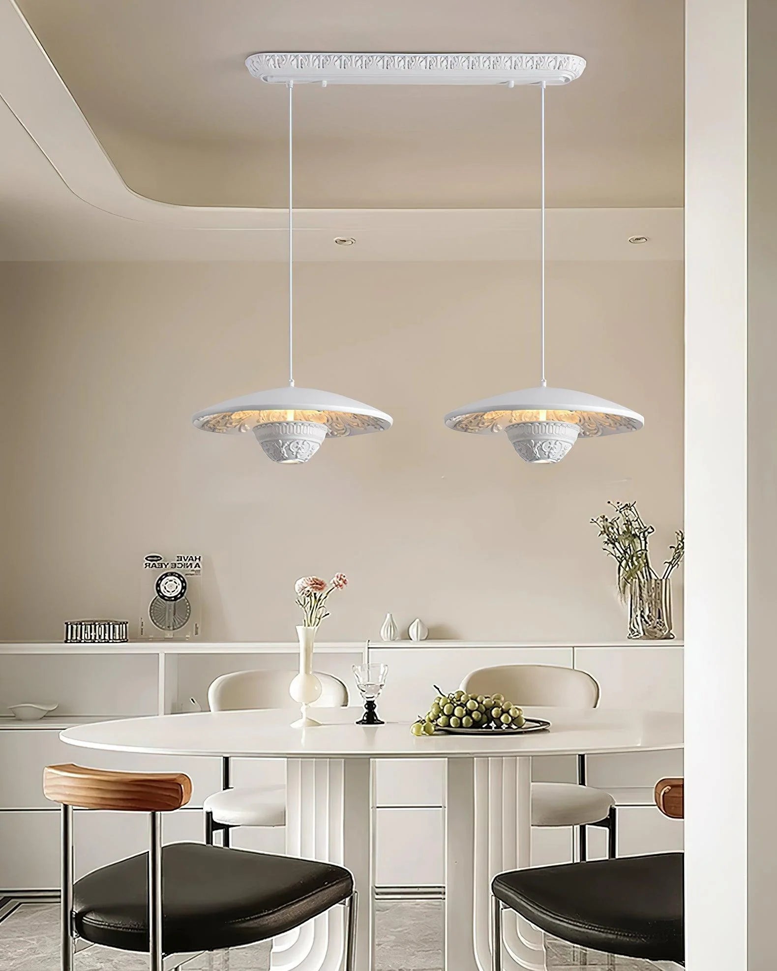 Flying_Saucer_Resin_Pendant_Lamp_3