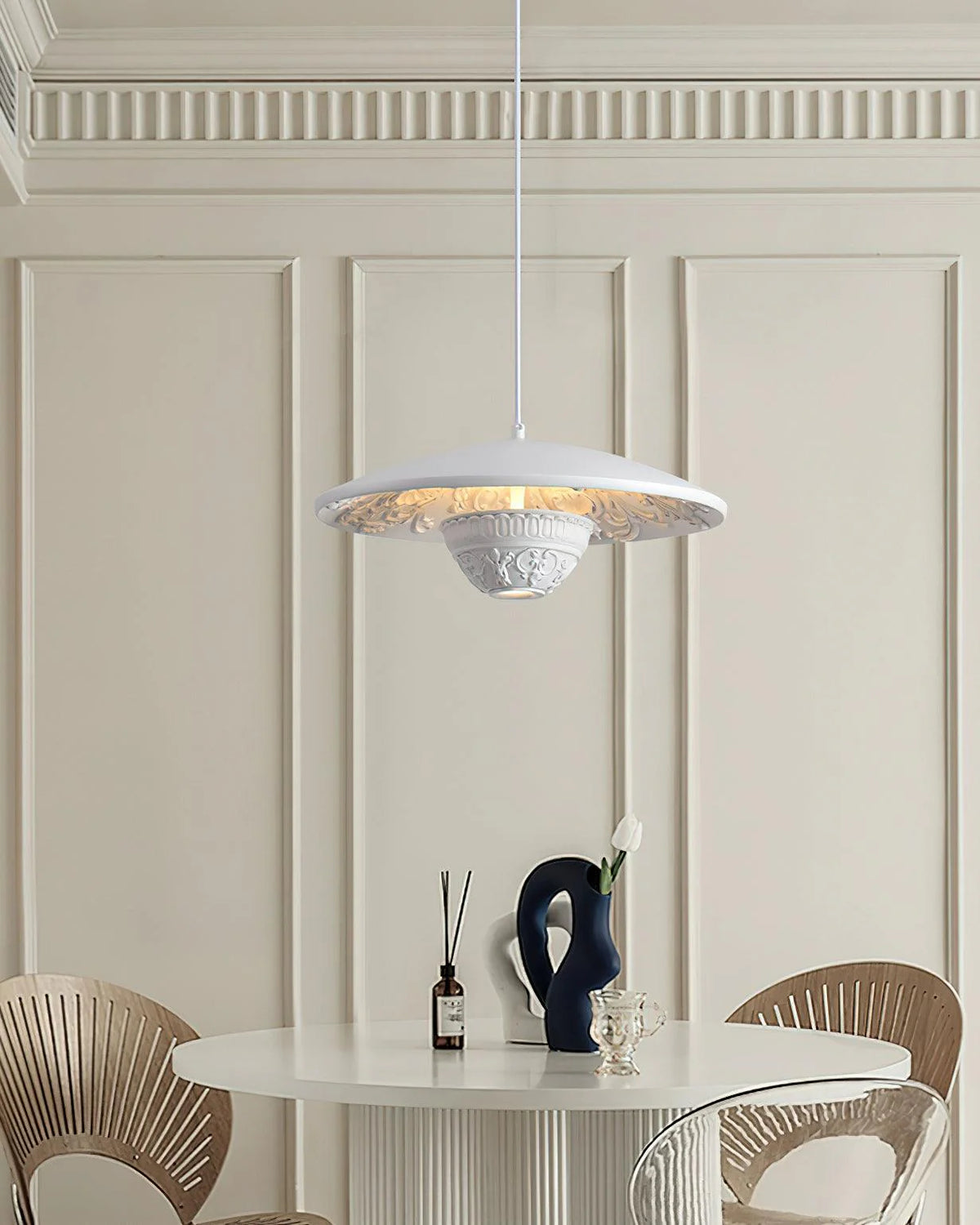 Flying_Saucer_Resin_Pendant_Lamp_6