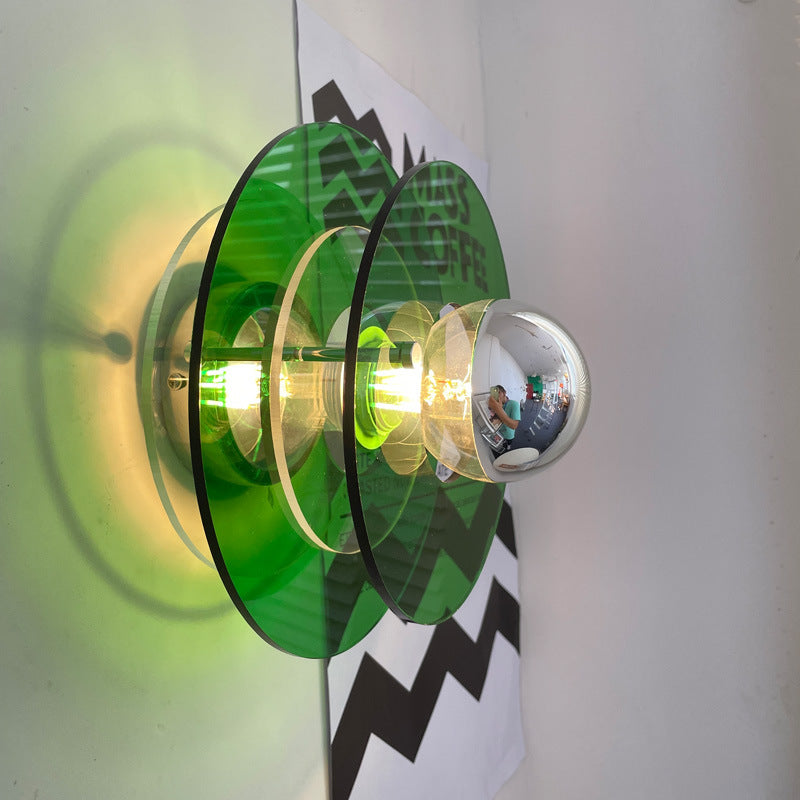 Flying_Saucer_Wall_Lamp_2