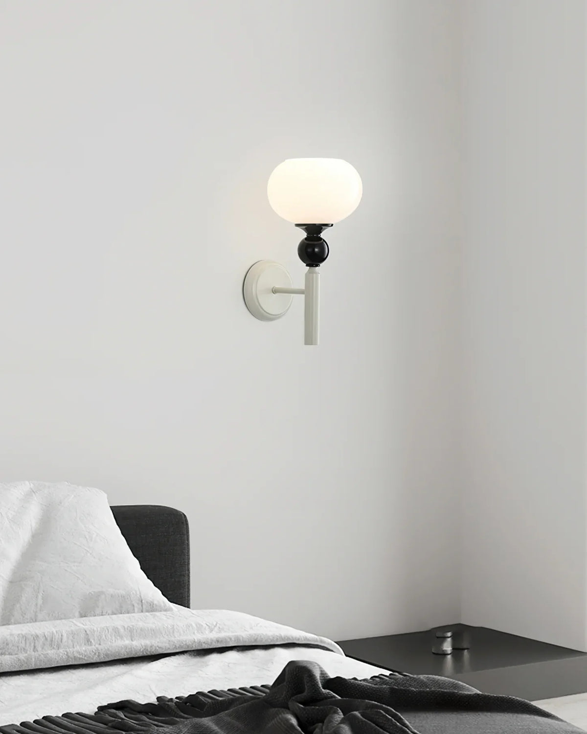 French_Ball_Wall_Lamp_14