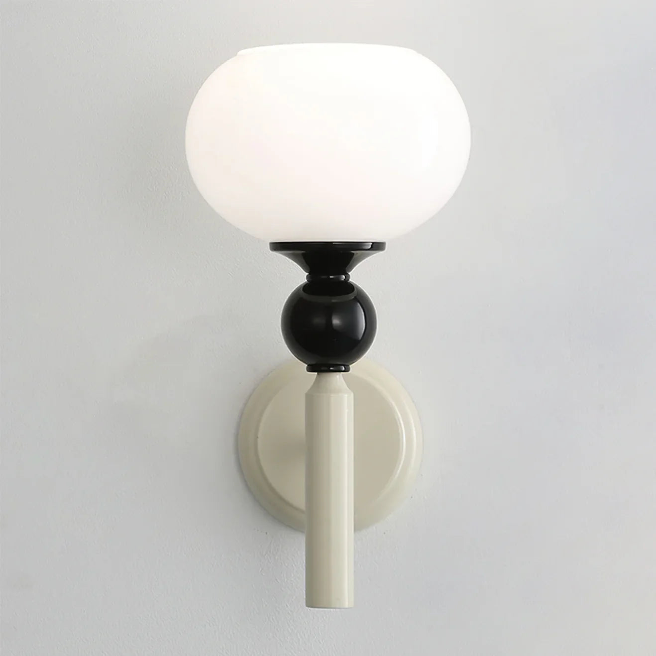 French_Ball_Wall_Lamp_3