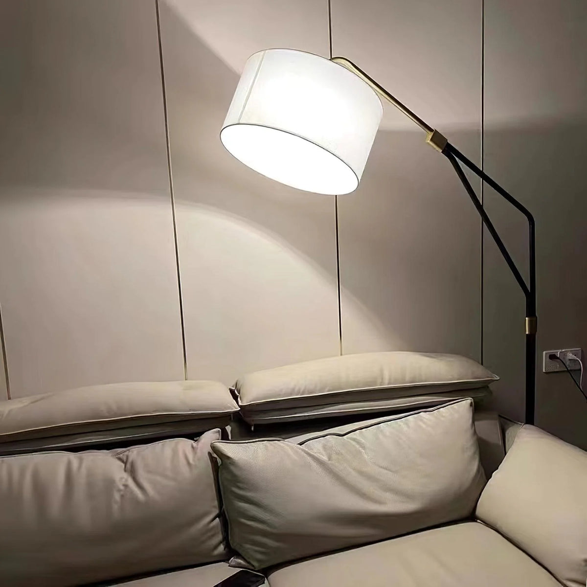 Fulton_Floor_Lamp_5