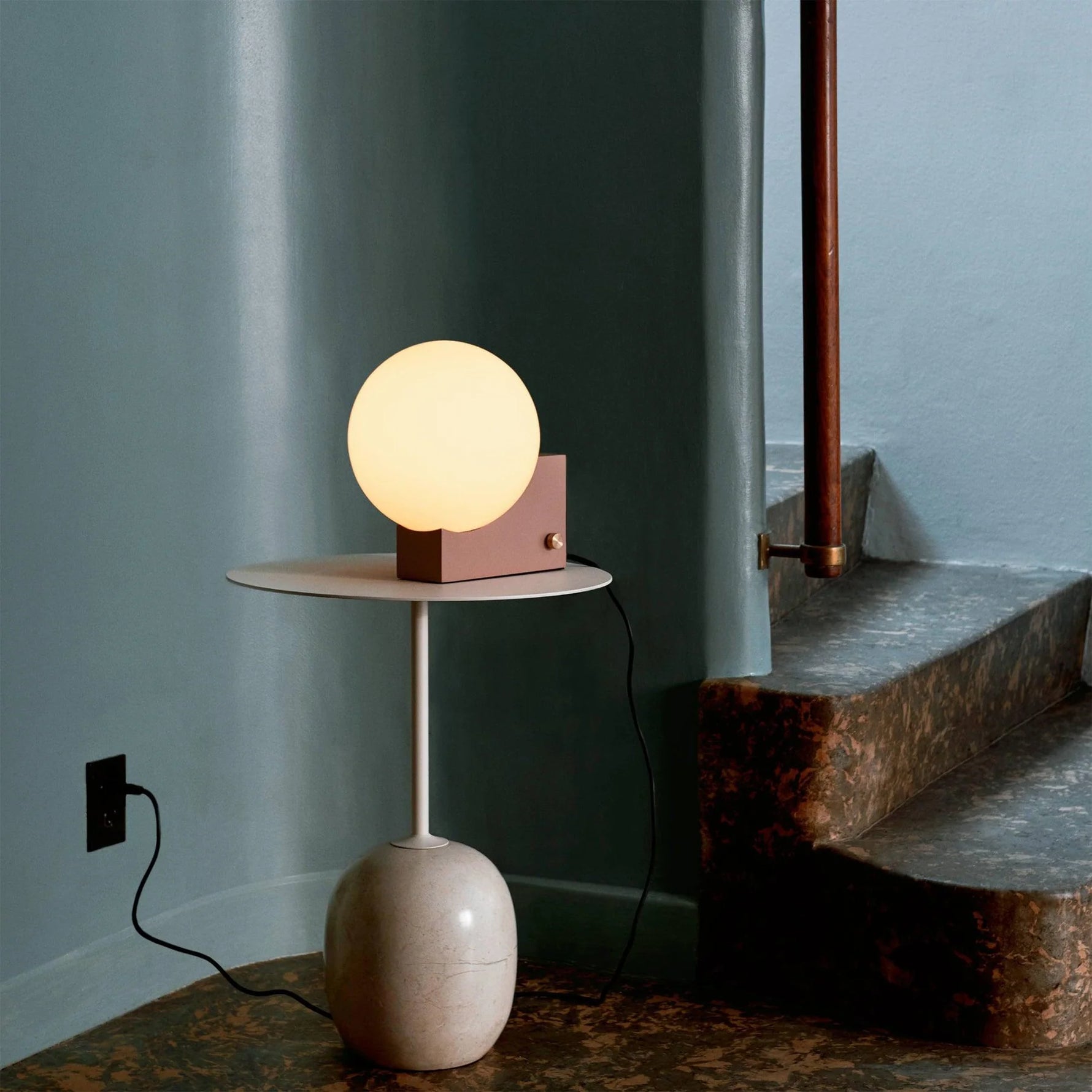 Fusion_Table_Lamp_4