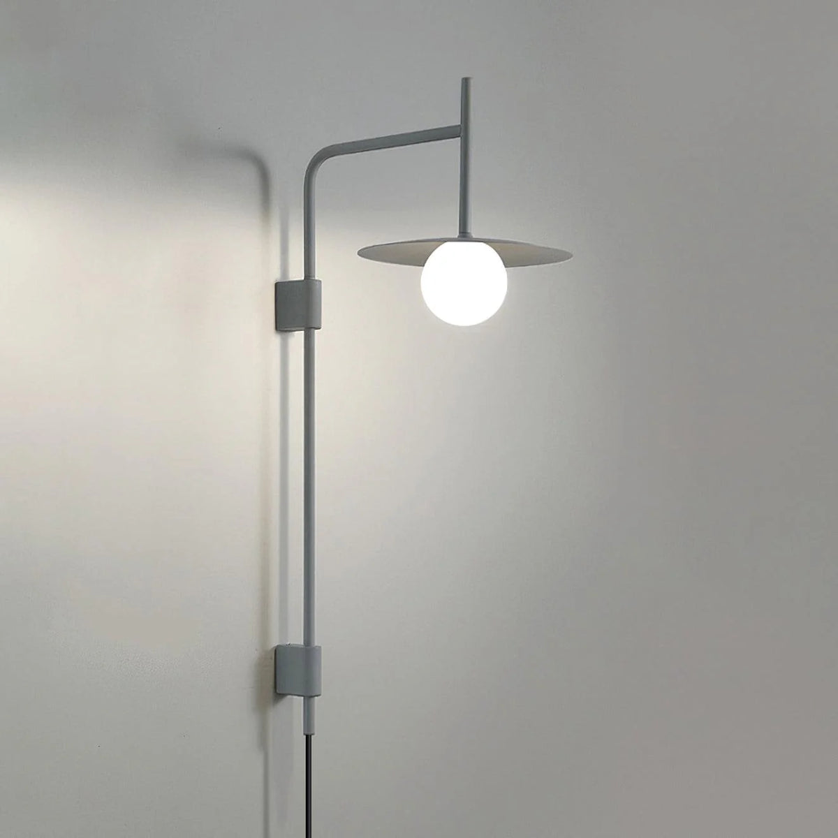 Gea_Sway_Wall_Lamp_7