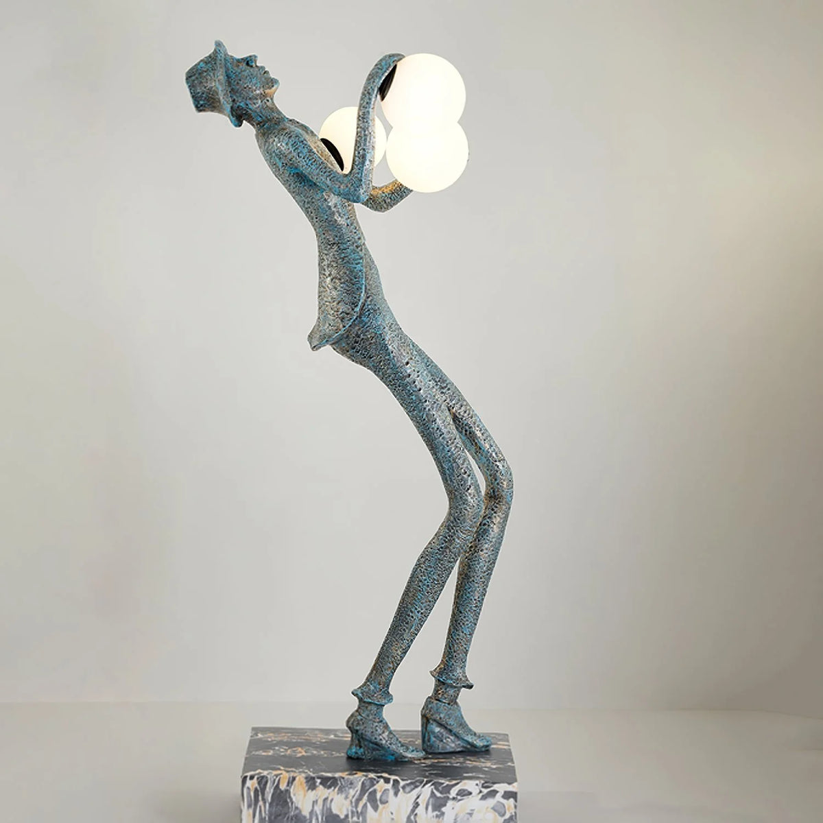 Gentleman_Sculpture_Floor_Lamp_16