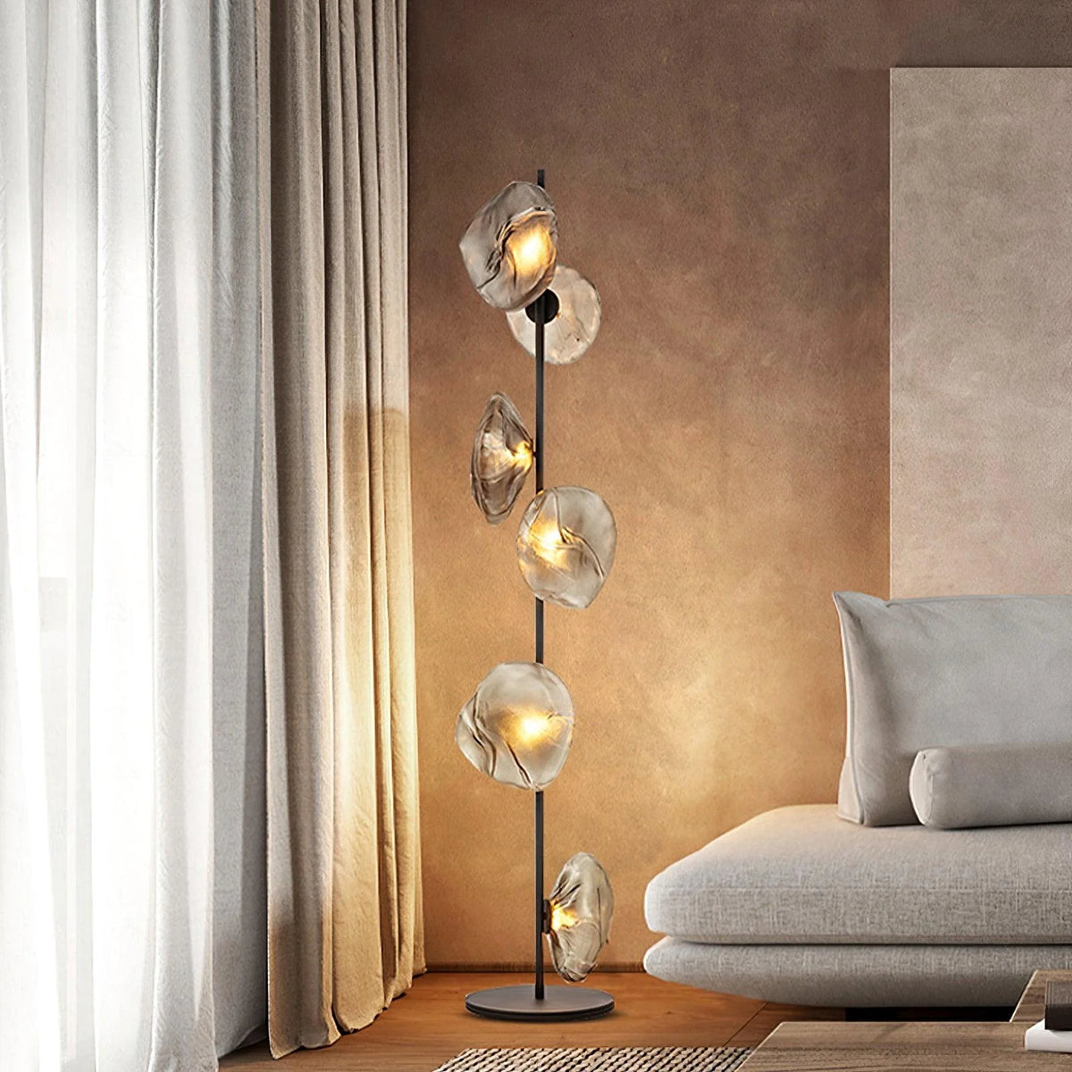 Glass_Petals_Floor_Lamp_2