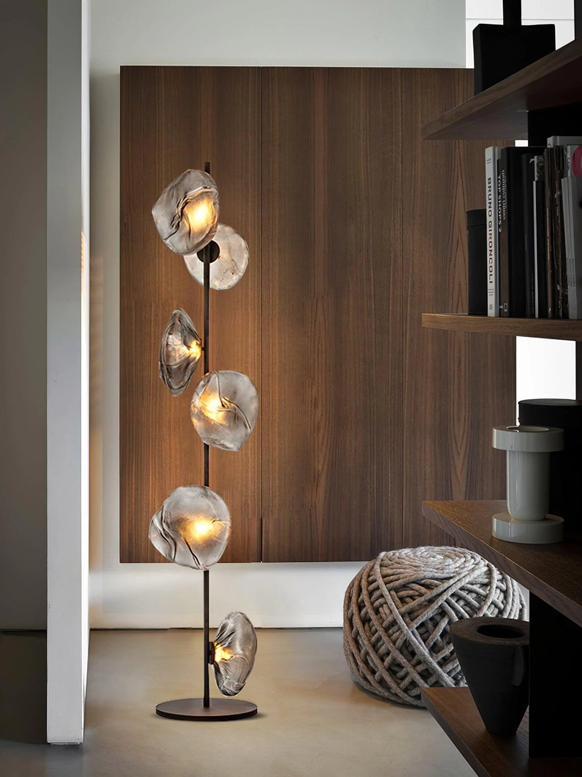 Glass_Petals_Floor_Lamp_8