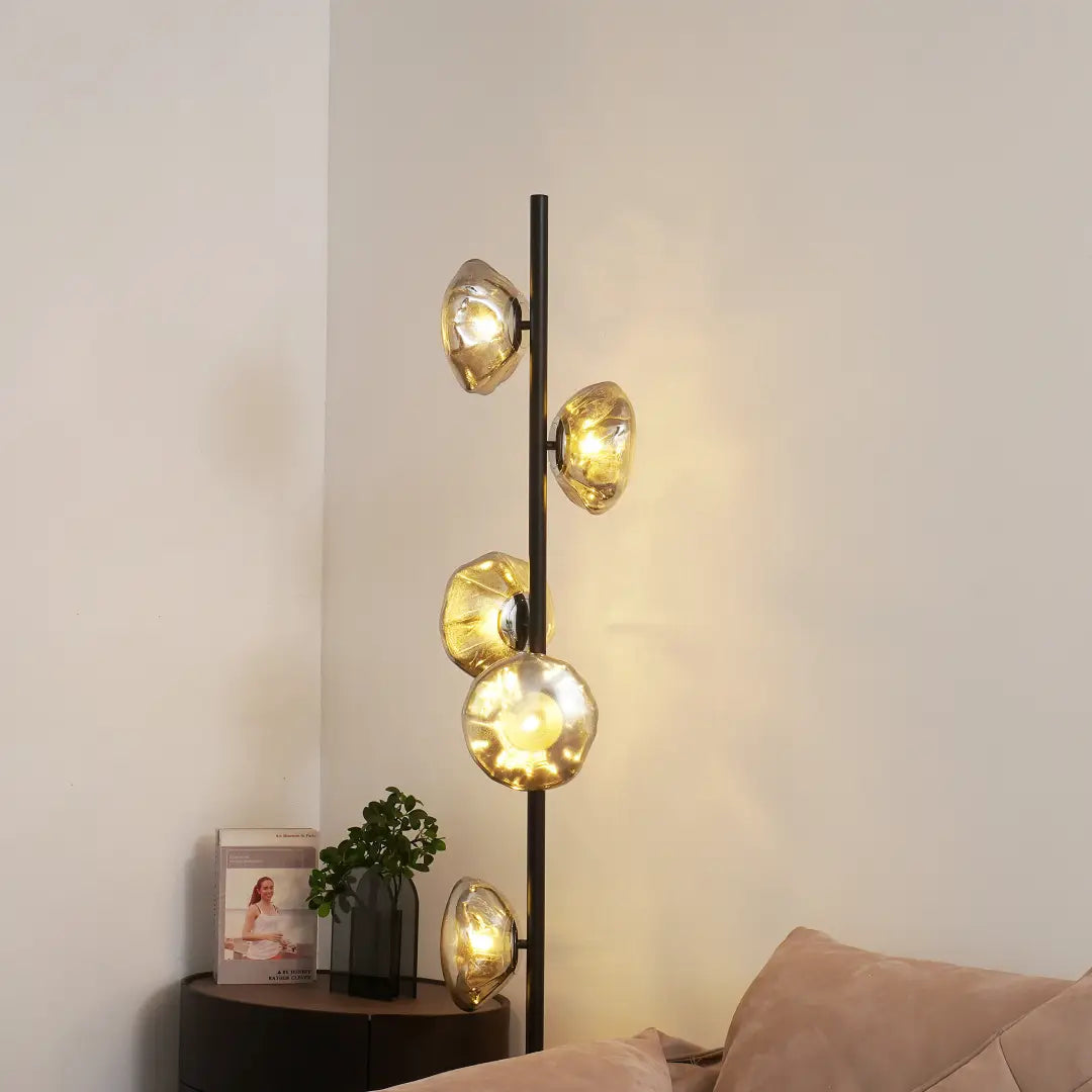 Glass_Petals_Floor_Lamp_A_1