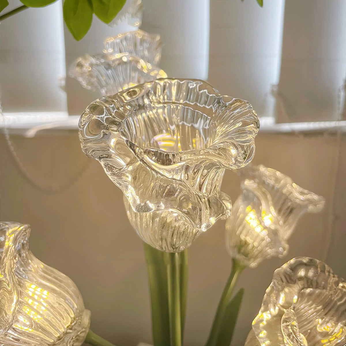 Glass Tulip Flower Table Lamp 9