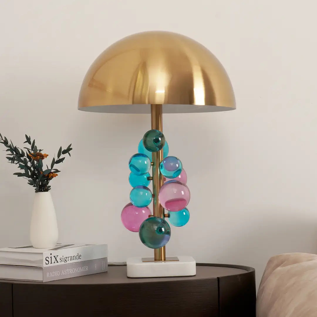 Globo_Table_Lamp_A_4