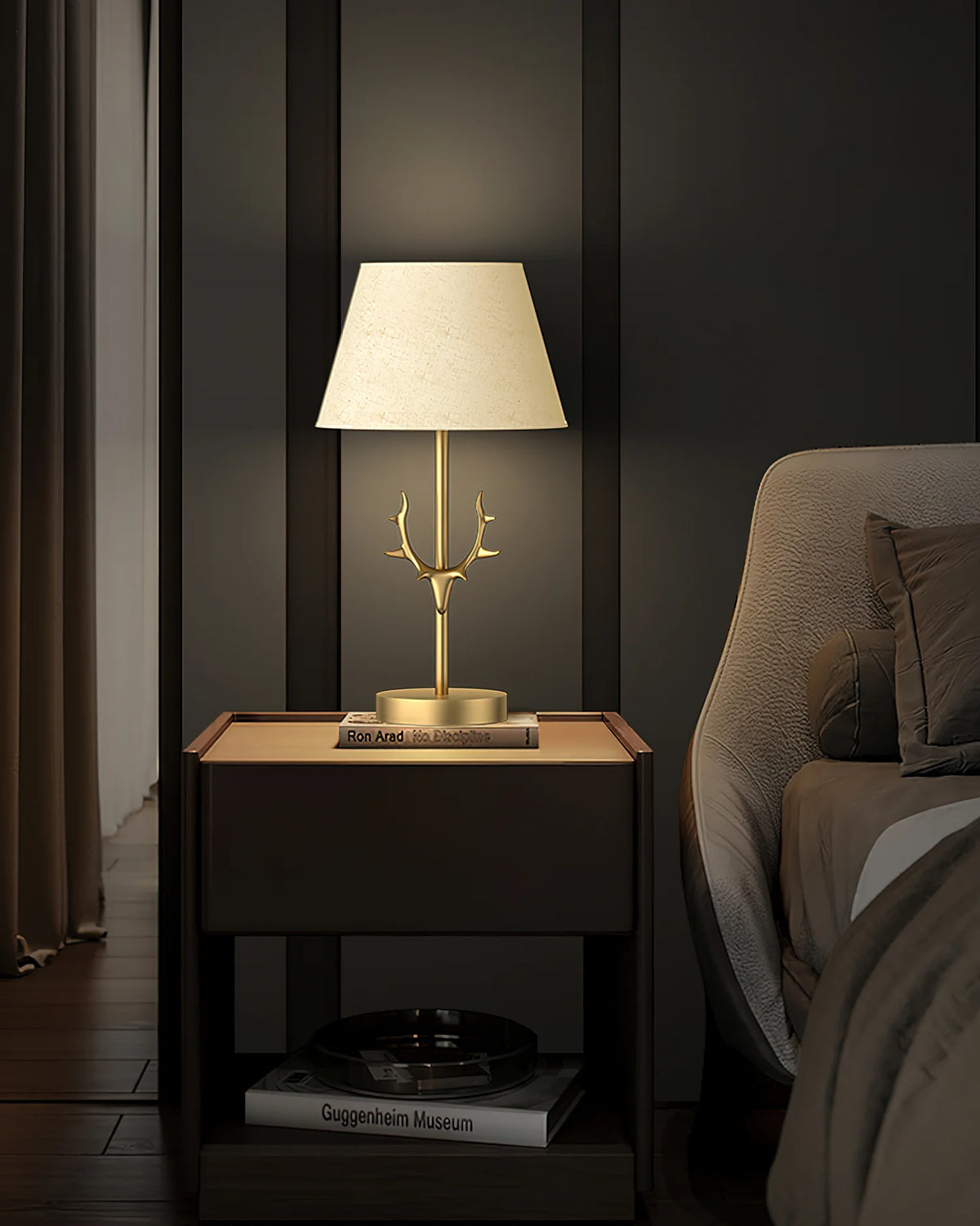 Golden Antler Table Lamp 8