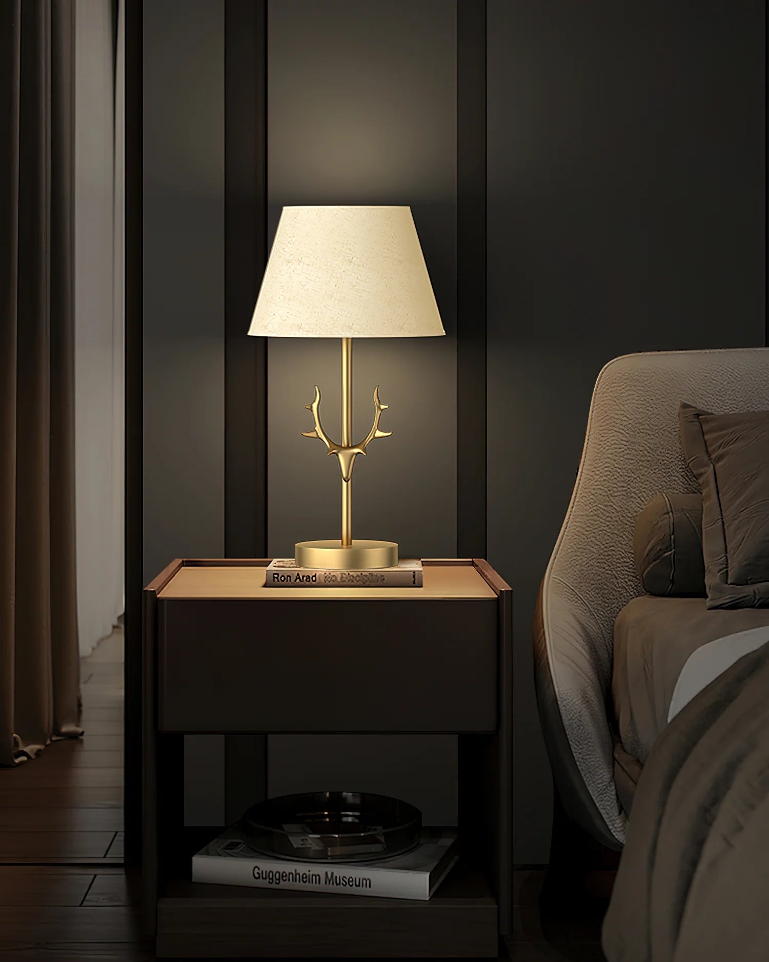 Golden Antler Table Lamp 8