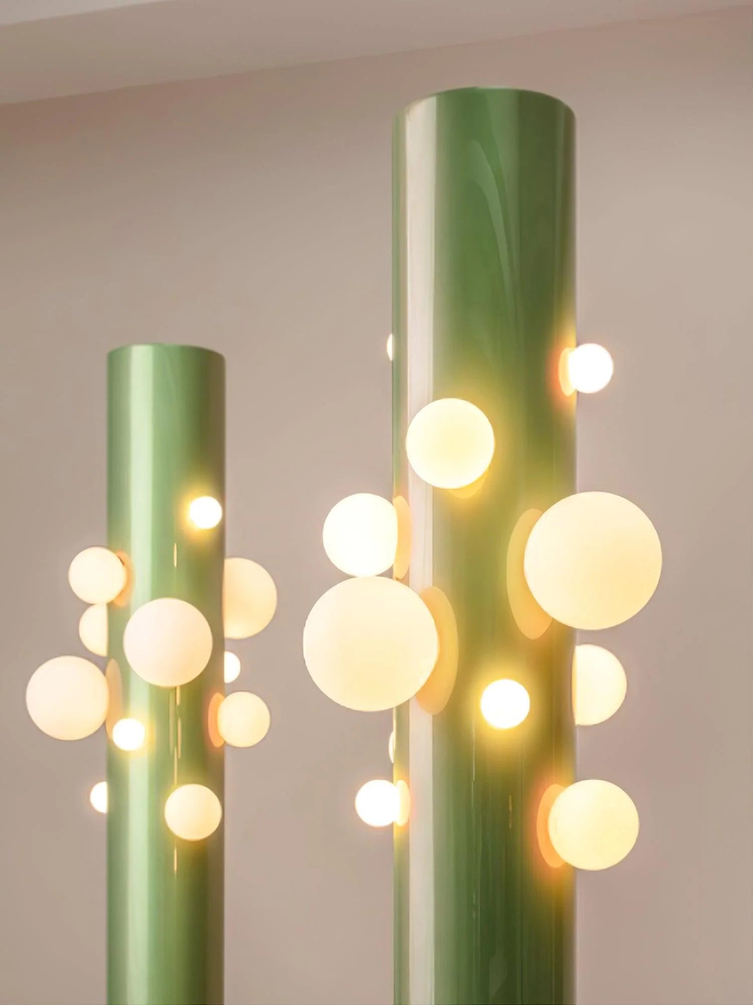 Green_Apes_Floor_Lamp_13