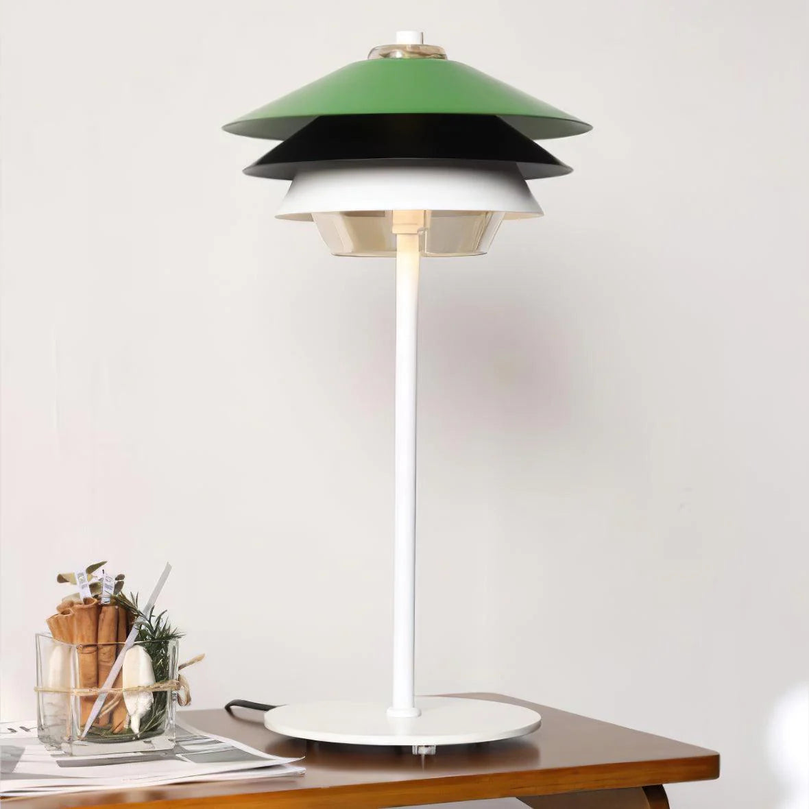 Green_Overlay_Table_Lamp_3