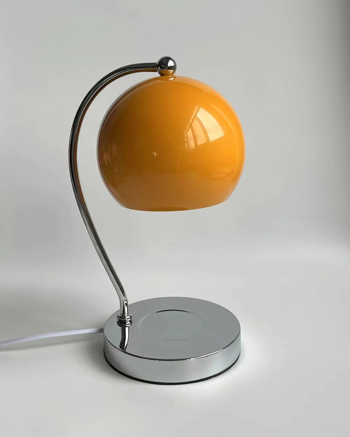 Grfit_Candle_Table_Lamp_18