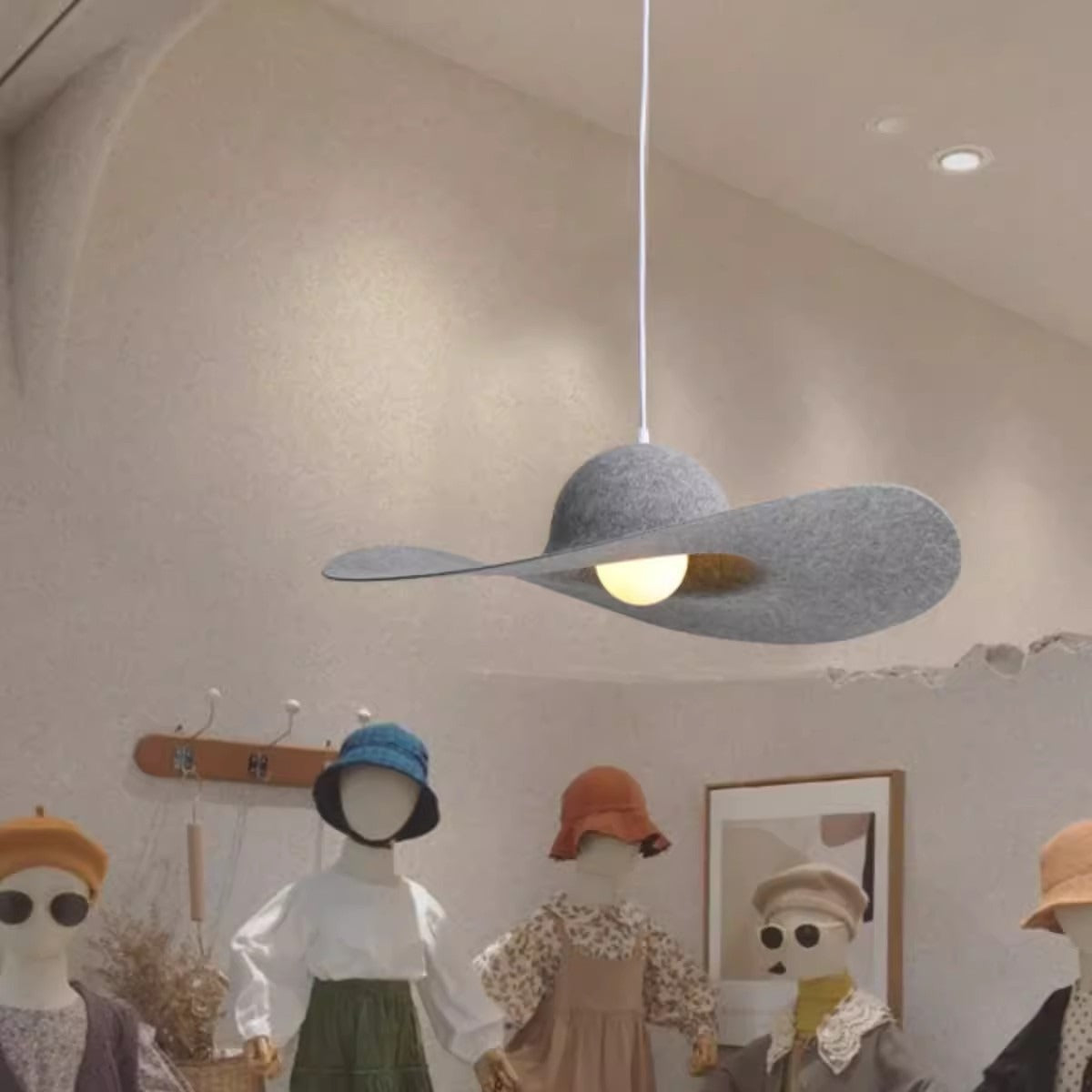 Hat_Felt_Pendant_Light_8