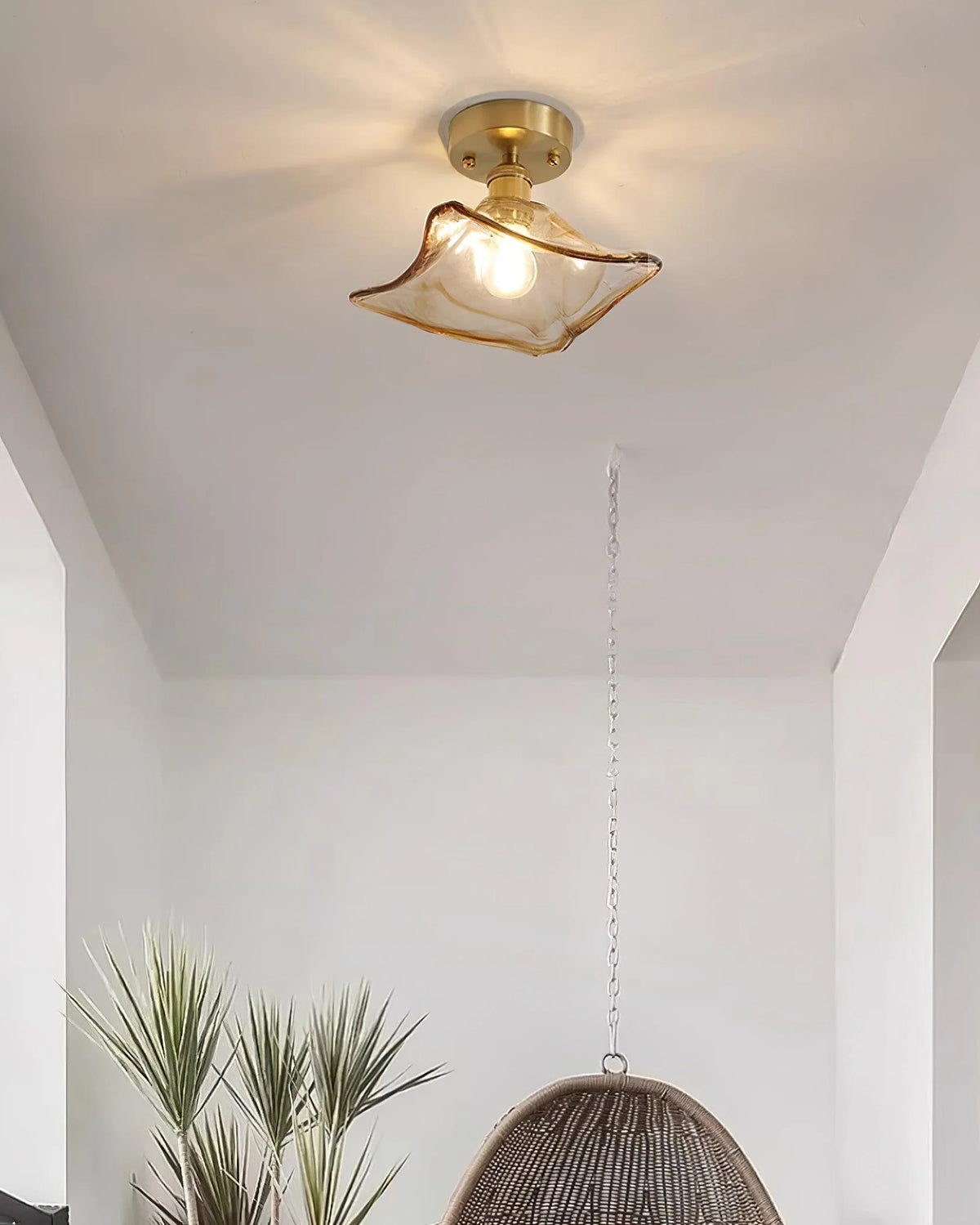 Heaney_Ceiling_Light_7