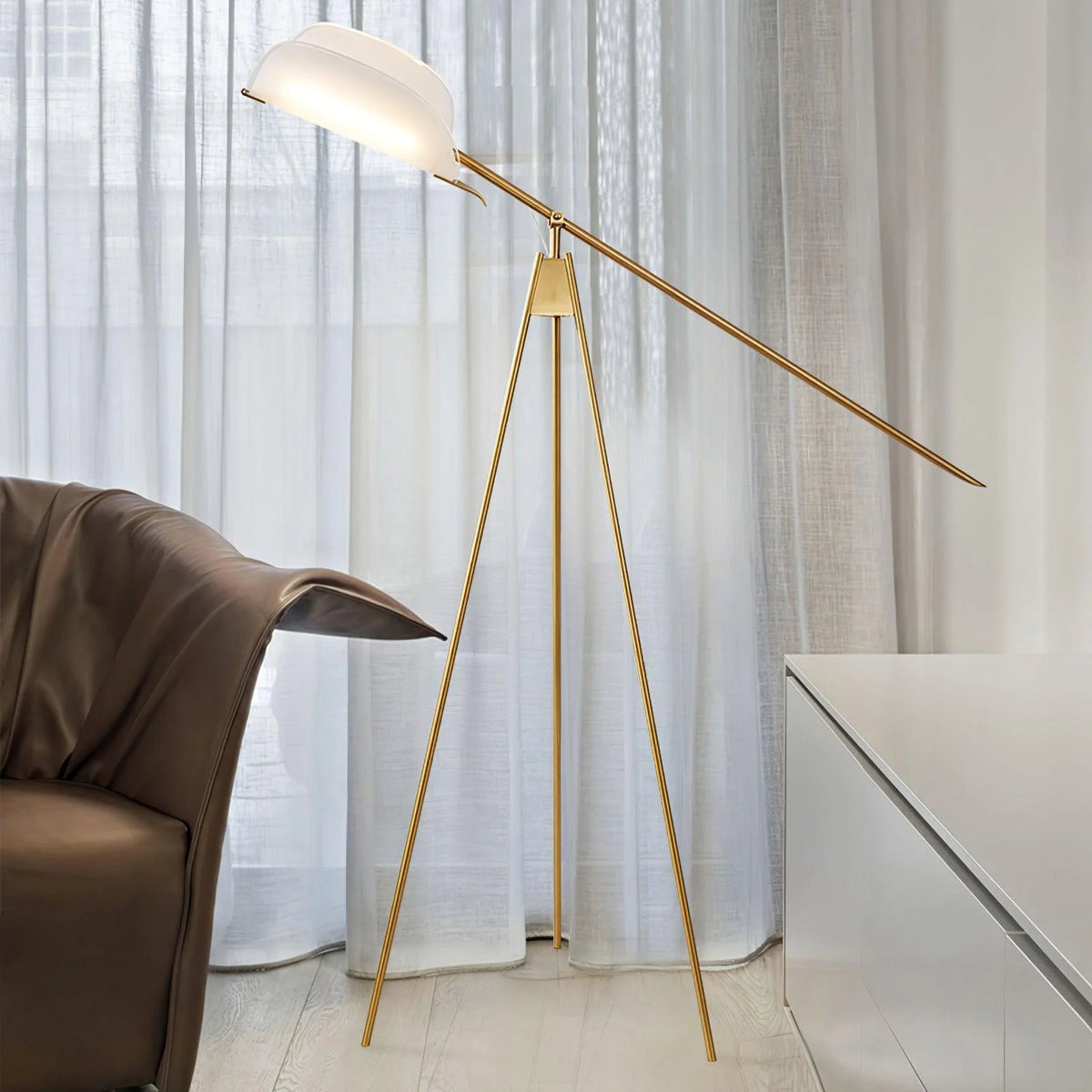 Heart Wing Tripod Floor Lamp 16