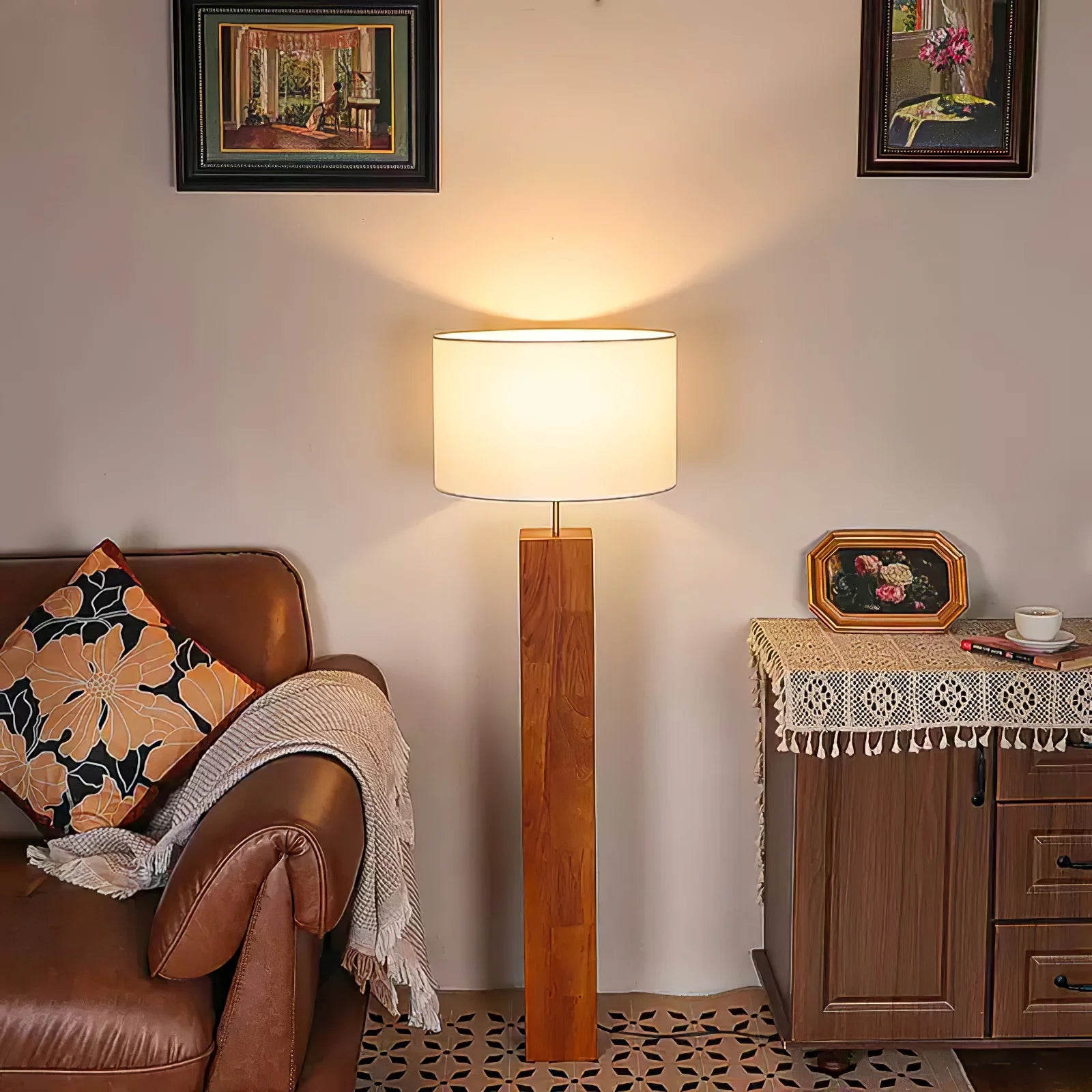 Hearthwood_Tower_Floor_Lamp_2