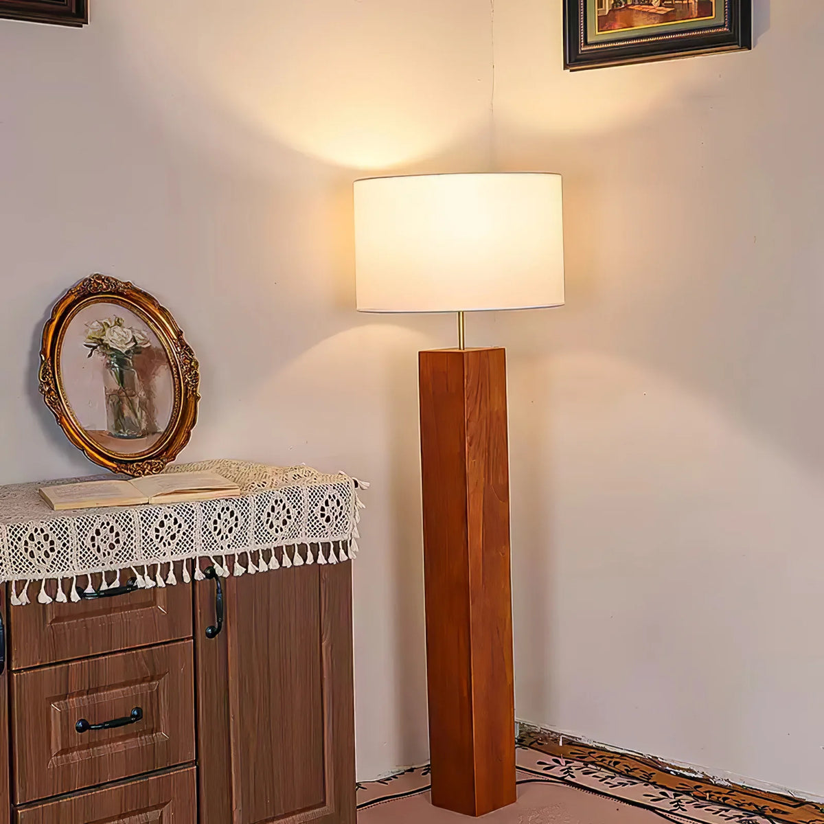 Hearthwood_Tower_Floor_Lamp_3