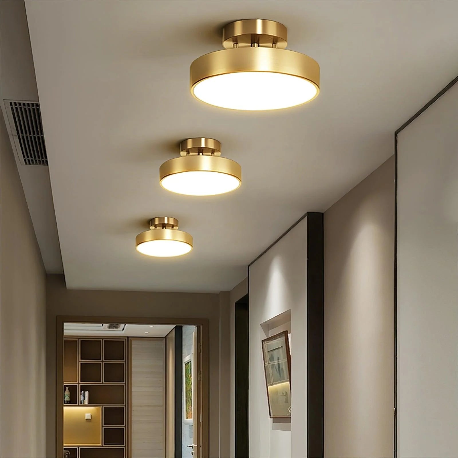 Hero_Rotating_Ceiling_Lamp_8