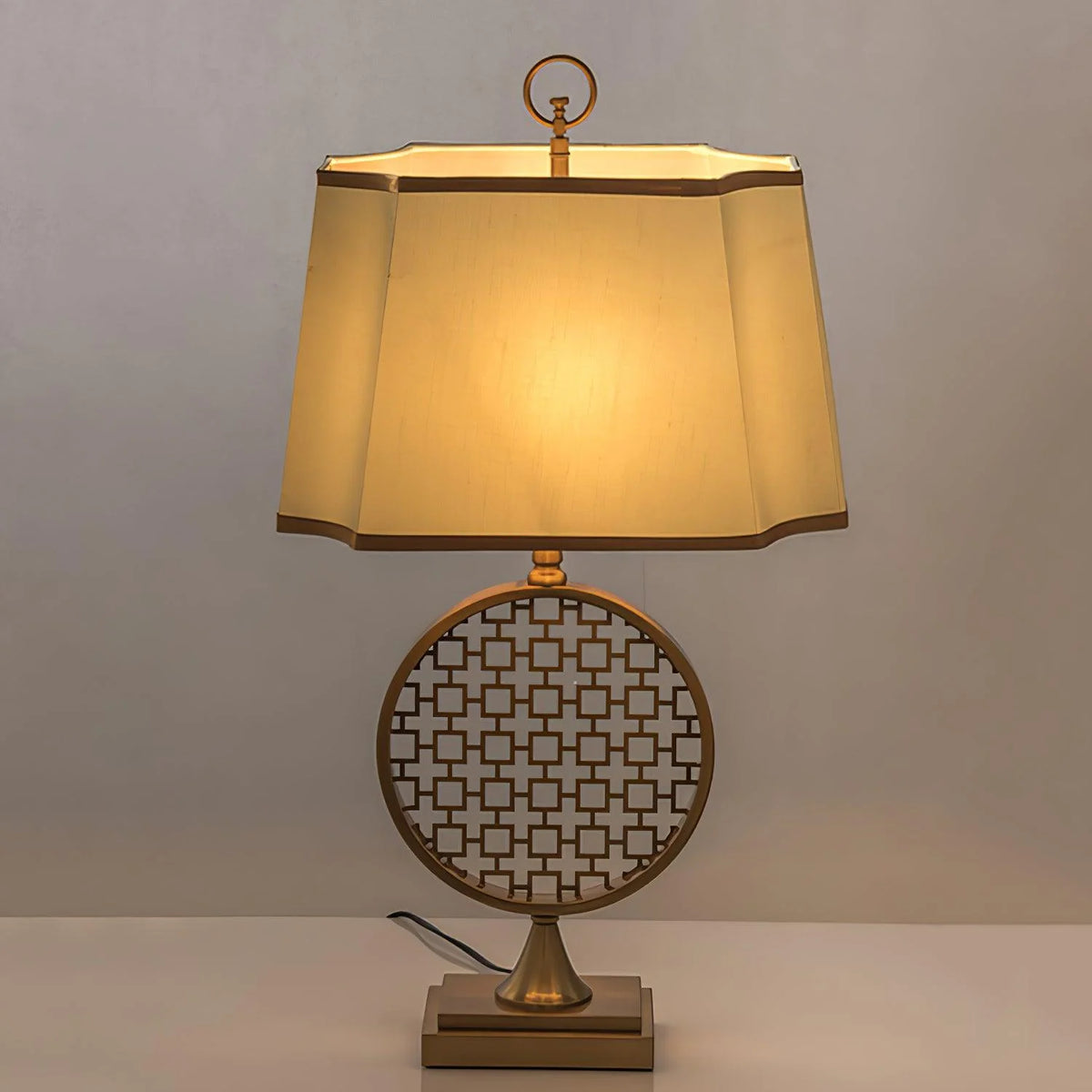 Hollow_Out_Table_Lamp_8