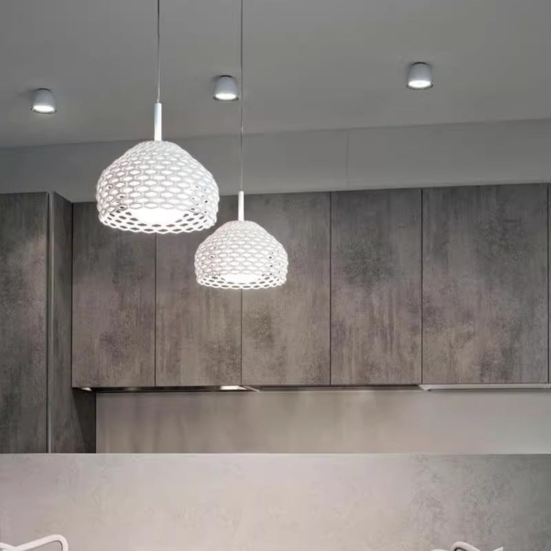 Hollow_Pendant_Lamp_9