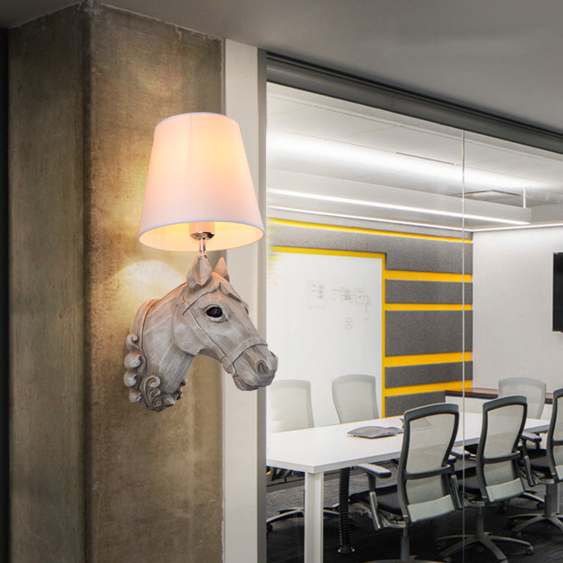 Horse_Head_Wall_Lamp_3